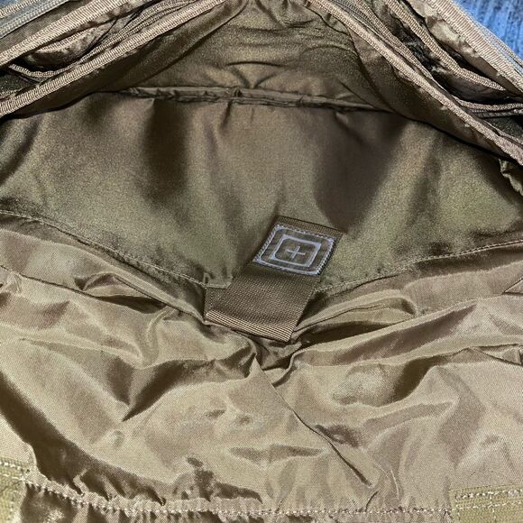 5.11 Tactical Rush Delivery Shoulder Messenger Bag Laptop Carrier Green - Picture 8 of 9